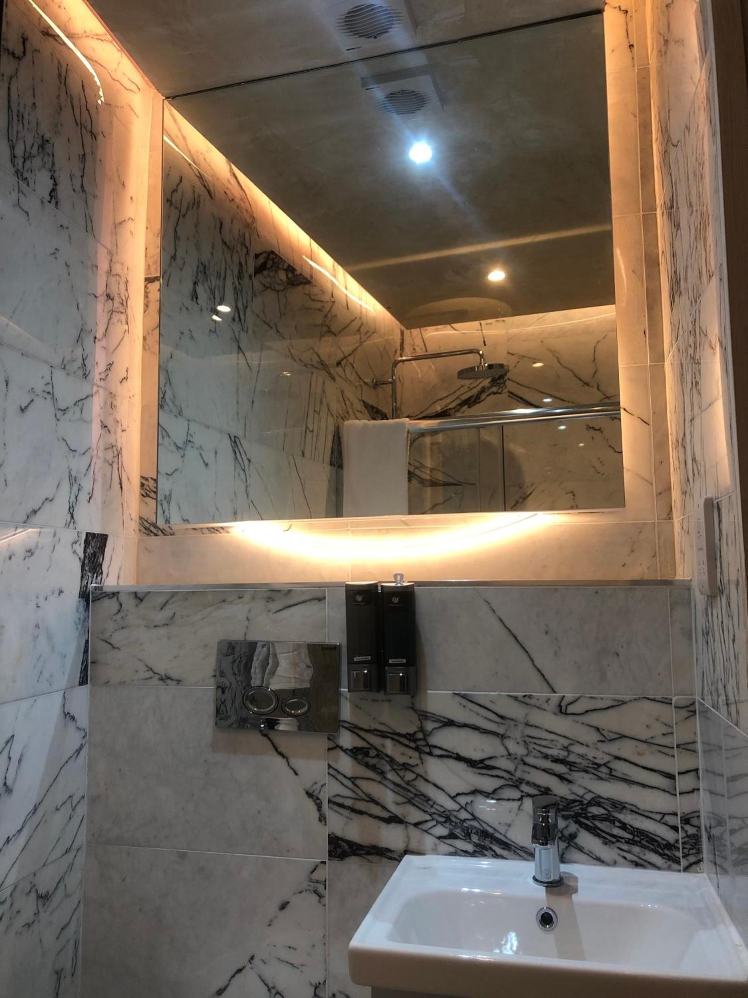 Апартаменты Widegate Residential *