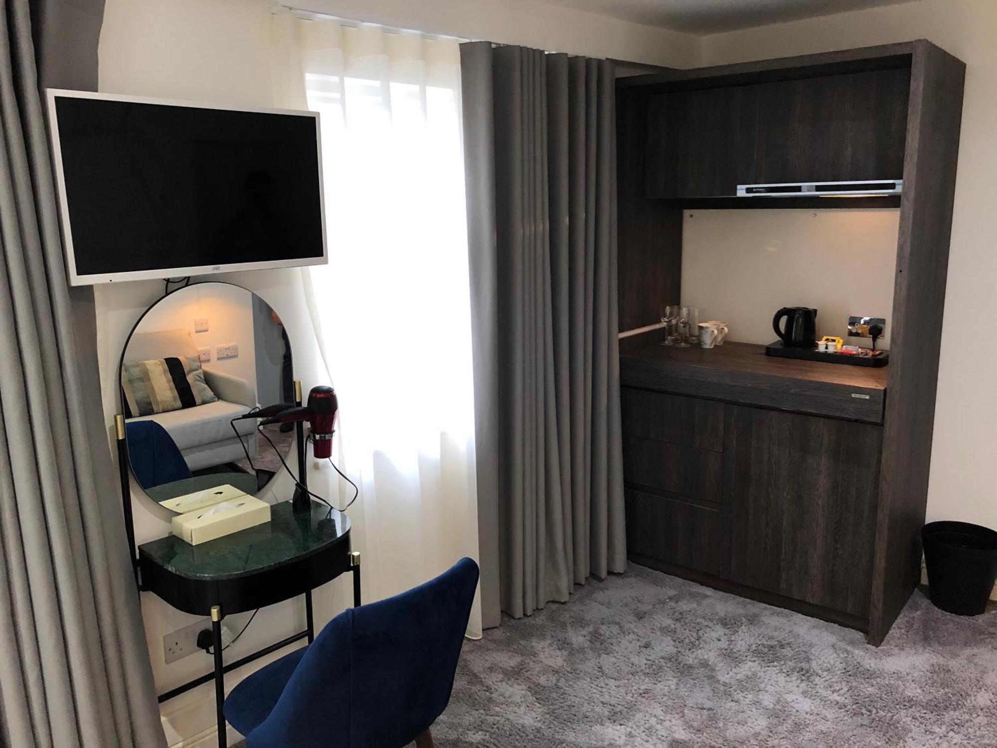 Апартаменты Widegate Residential *